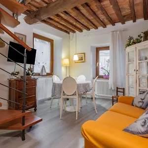 https://a-casa-da-nonna-elisa.it-tuscanyhotel.com