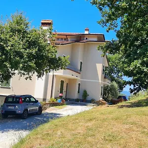 https://casa-vacanza-da-menan.it-tuscanyhotel.com